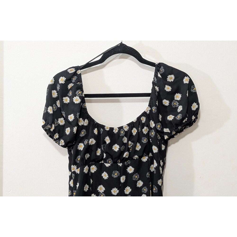 BP Ditsy Daisy Puff Sleeve Dress sz. M - Picture 3 of 8
